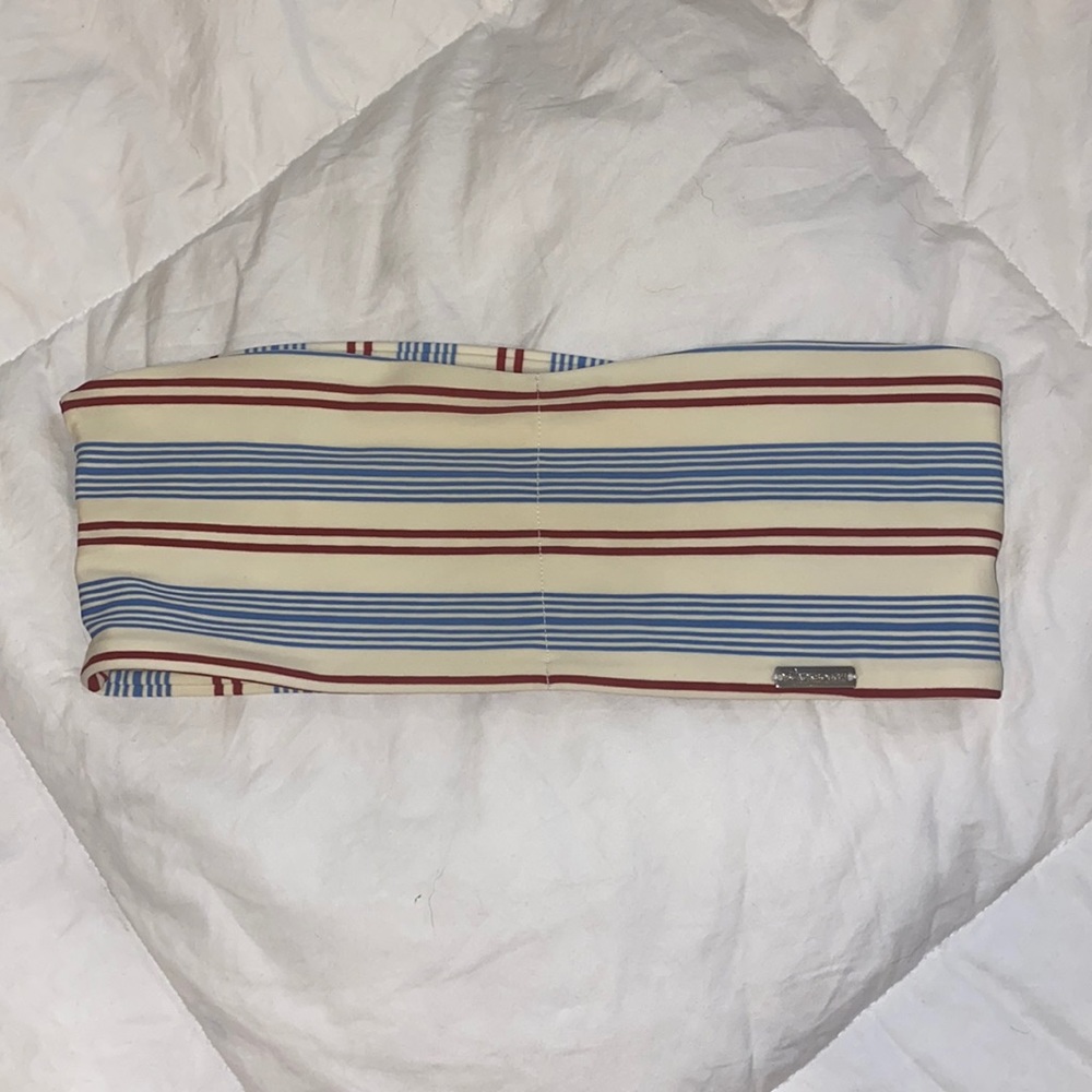 Blackbough Swim Top